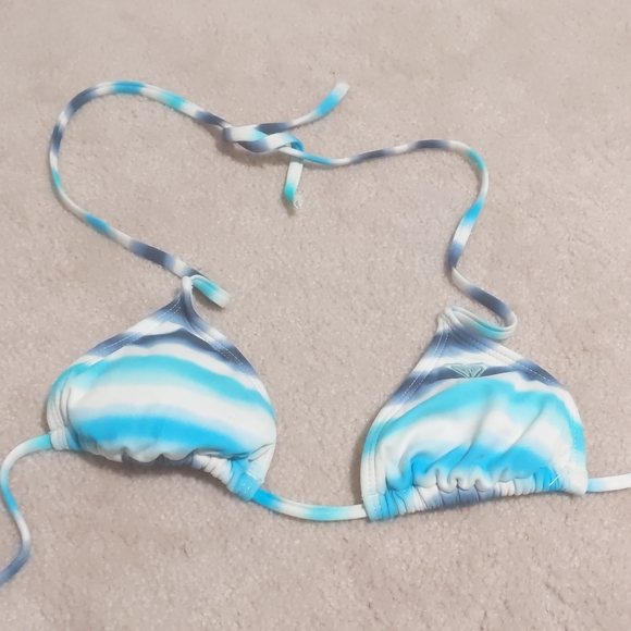 Gradient string bikini top by Roxy swim - Picture 1 of 3